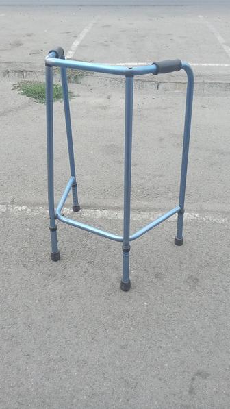 Ходунок для взрослых