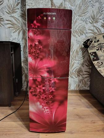 Диспенсер для воды, кулер