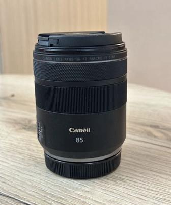 Объектив 85mm canon