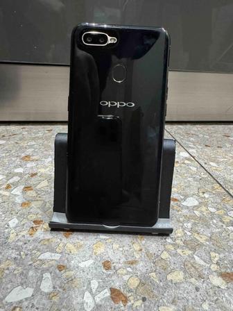 Продаю сотовый телефон