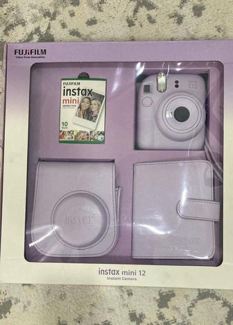 Фотоаппарат instax mini 12