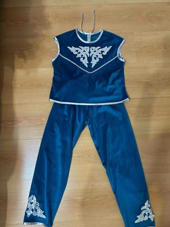 Продам казахский национальный костюм на мальчика