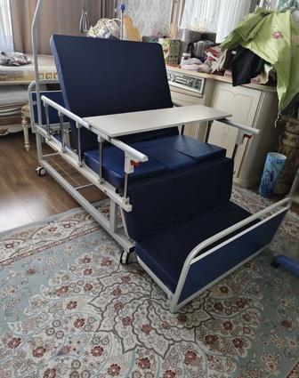 Медицинская кровать