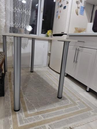 Продам стол