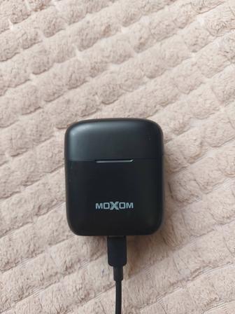 Продам микрофон петличка Bluetooth moxom mx-ax45