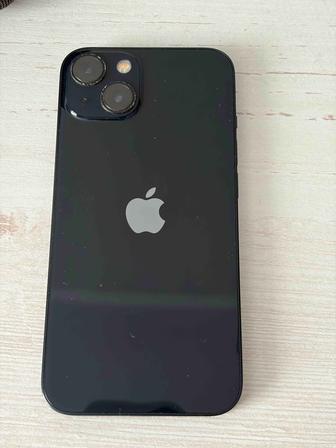 Продам iPhone 13
