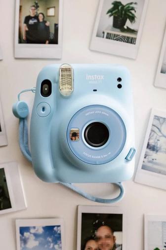 Instax 11 mini blue фотоаппарат быстрой печати