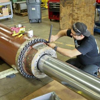 Ремонт гидроцилиндро, гидронасосов, лап, ротаторов, стрел, проушин!