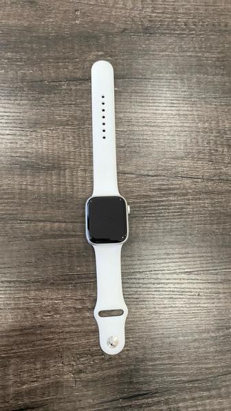 Apple Watch 8 45mm