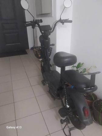 Электронной самокат