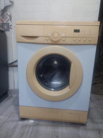 Продам стиральную машину