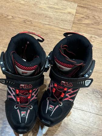 Продам коньки