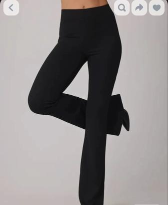 Продам леггинсы клеш в рубчик, новые