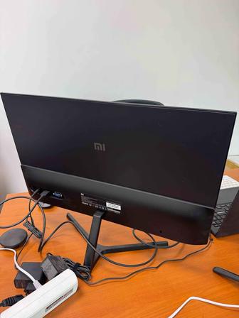 Продаю монитор XIAOMI Mi Desktop Monitor 1C (23.8) BHR4510GL.