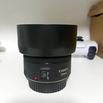 Canon 50mm f/1.8 STM светосильный объектив, как новый!