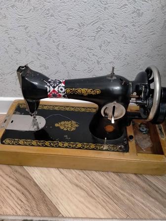 Продам швейную машинку Подольская