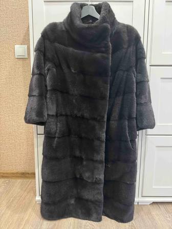 Продам норковую шубу
