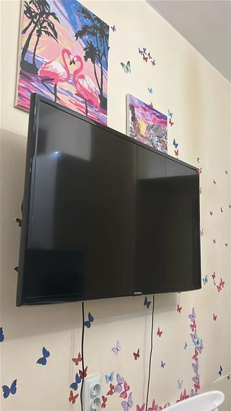 Телевизор 2017года продам