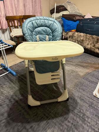 Детский стульчик для кормления Joie