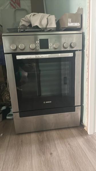 Продам газовую плиту