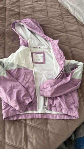 Ветровка для девочки8/10 лет
