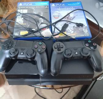 Продам PlayStation 4 Fat
