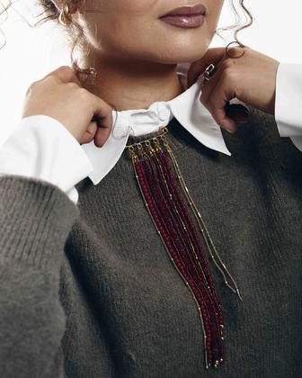 Булавка-галстук с бордовыми и золотистыми цепями