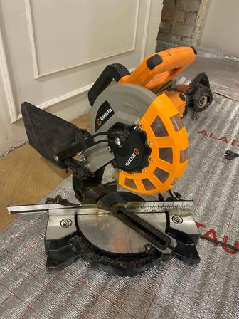 Продаю Торцовочная пила