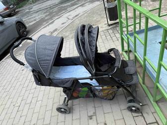 Продается коляска для погодок