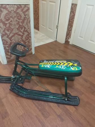 Продам санки