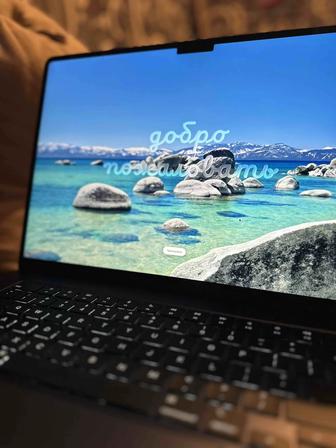 Продам MacBook Air 15.3 m3 чип