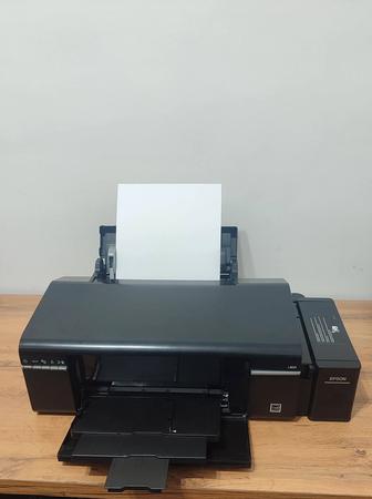 Принтер Epson L805 в отличном состоянии. Пробег 13500 ст