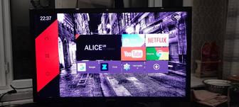 Смарт тв телевизор Самсунг Оригинал в хорошем состоянии