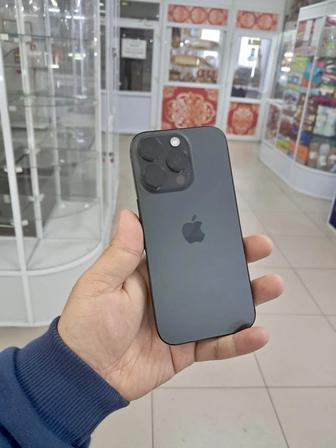 iPhone 16 Pro