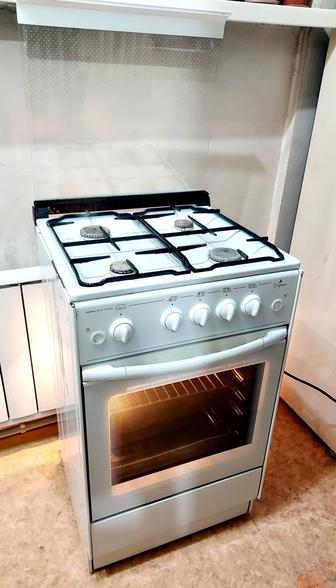 Газовая плита с духовкой