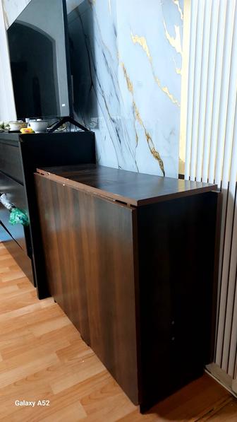 Стол книжка