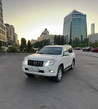 Аренда Toyota Prado с водителем