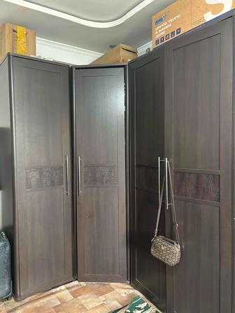 Продам спальный гарнитур Токио.