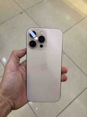 16 про Макс 256гб