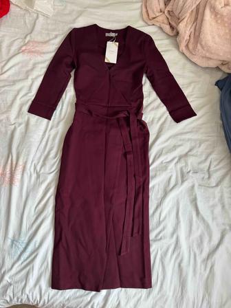 Продам платье бренд LICHI