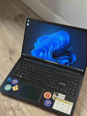 ASUS VivoBook 15