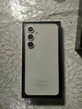 Продам samsung s24 fe