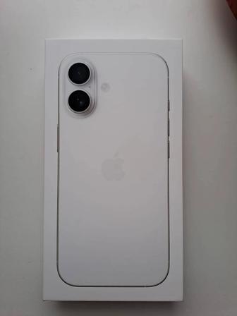 Продам срочно новый сертифицированный айфон 17 (256гб цвет белый) в коробке