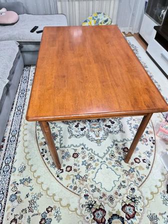 Стол кухонный