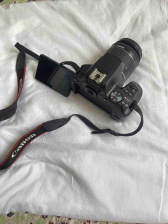 Продаю камеру EOS 250D