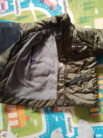 Продам куртку на мальчика