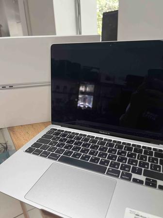 MacBook air M1