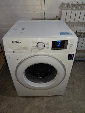 Стиралная машина самсунг 8 кг отлично работаеть доставка есть