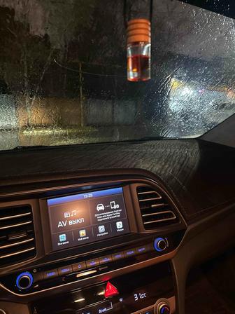 Продам накидку на панель, на элантру 18-20годов