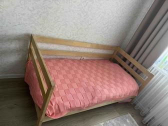 Продам две детские кроватки